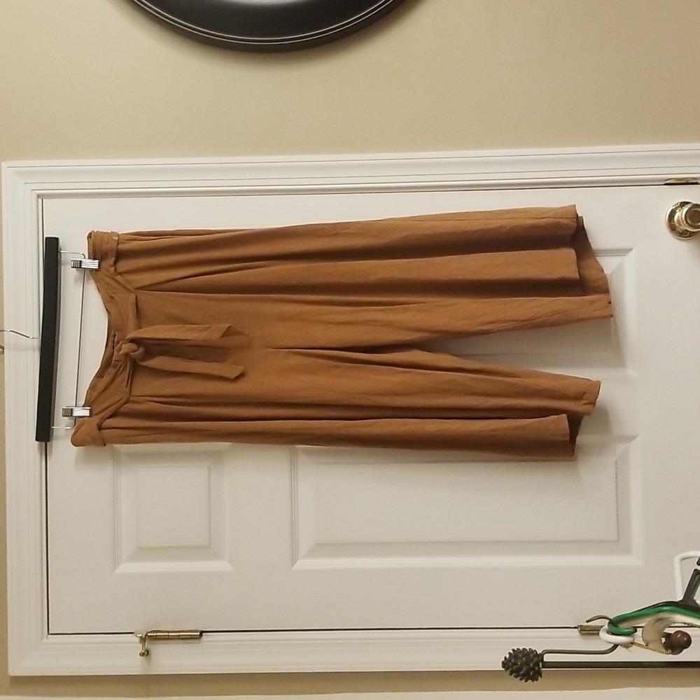 Women's flowy mustard brown Gauchos - Picture 3 of 8
